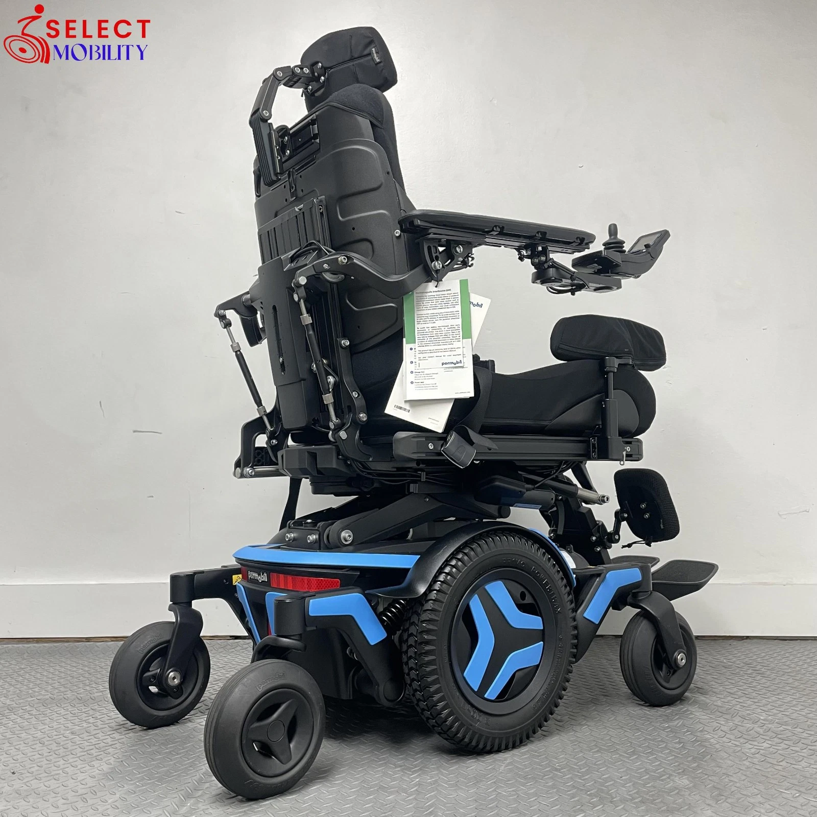 2022 Permobil M3 Corpus — Power Lift, Tilt, Recline, Legs (1 Mile) - Image 6